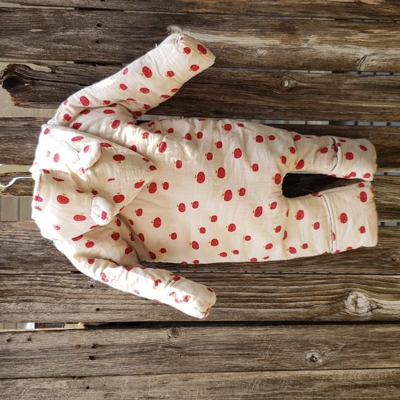 Fin and Vince Bear Suit in "Apple orchard", size 12/18 Months, NWT! - Picture 5 of 7